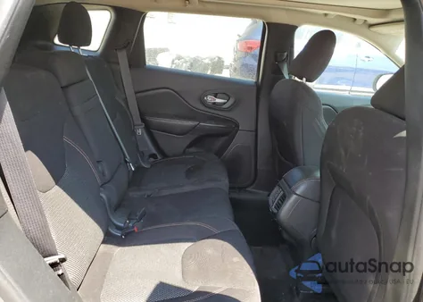 2016 Jeep Cherokee Latitude from USA, damaged, VIN 1C4PJLCBXGW290992